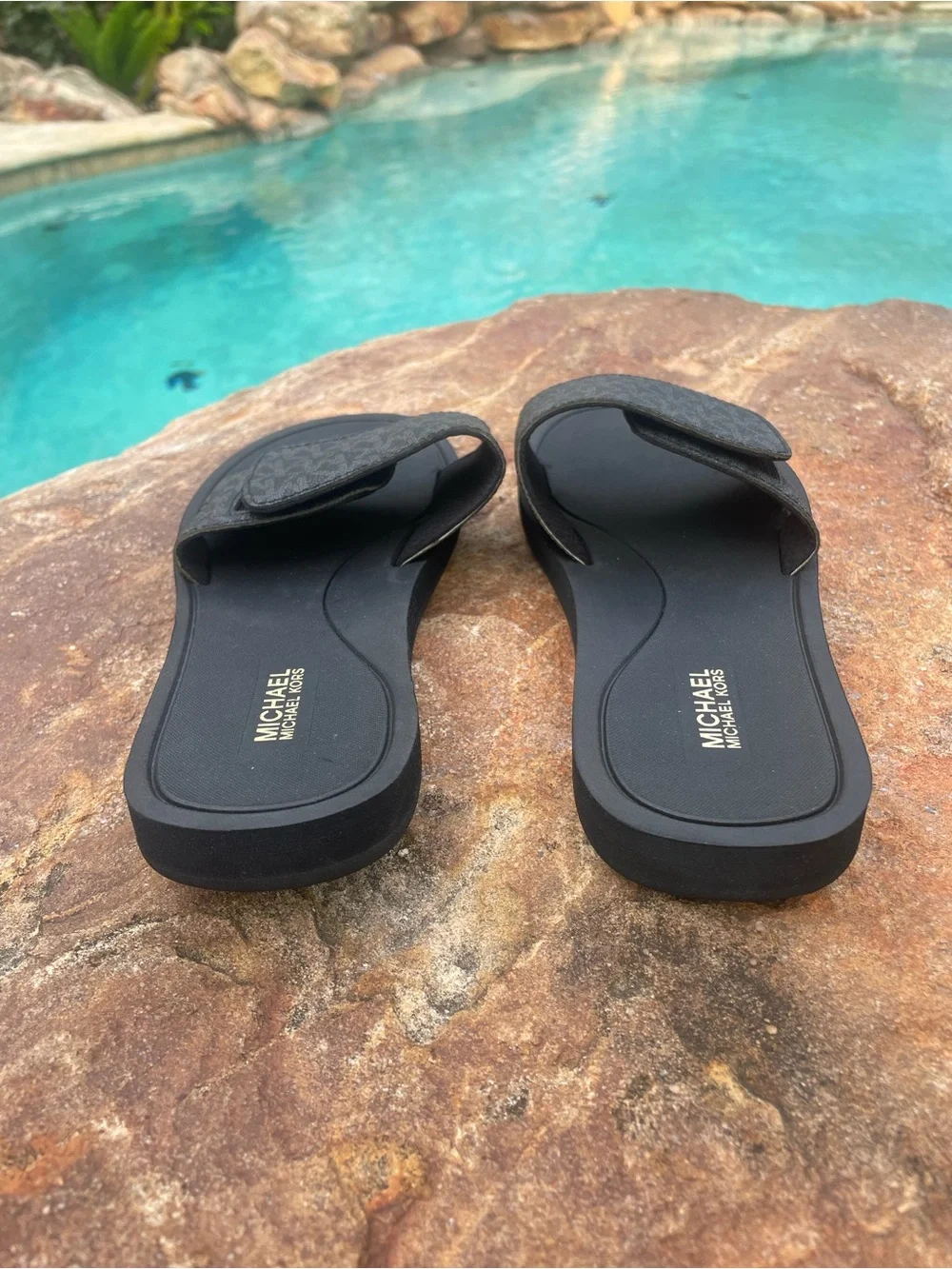 Michael Kors “Eva” MK Signature Logo Print Wade Slide Sandals NEW! (TSE)